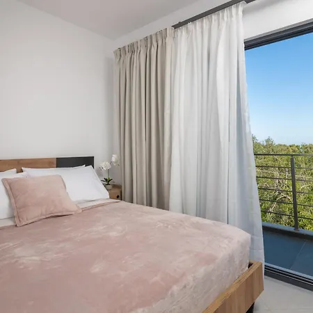 Mare Vento Ii Apartament